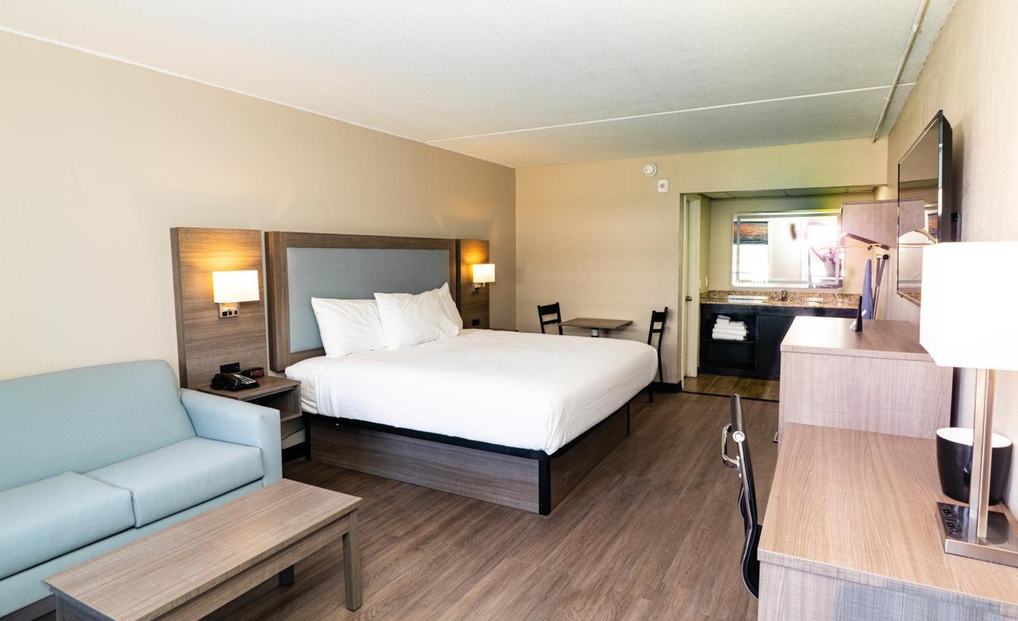 Super 8 By Wyndham Corpus Christi Airport Hotel Екстериор снимка
