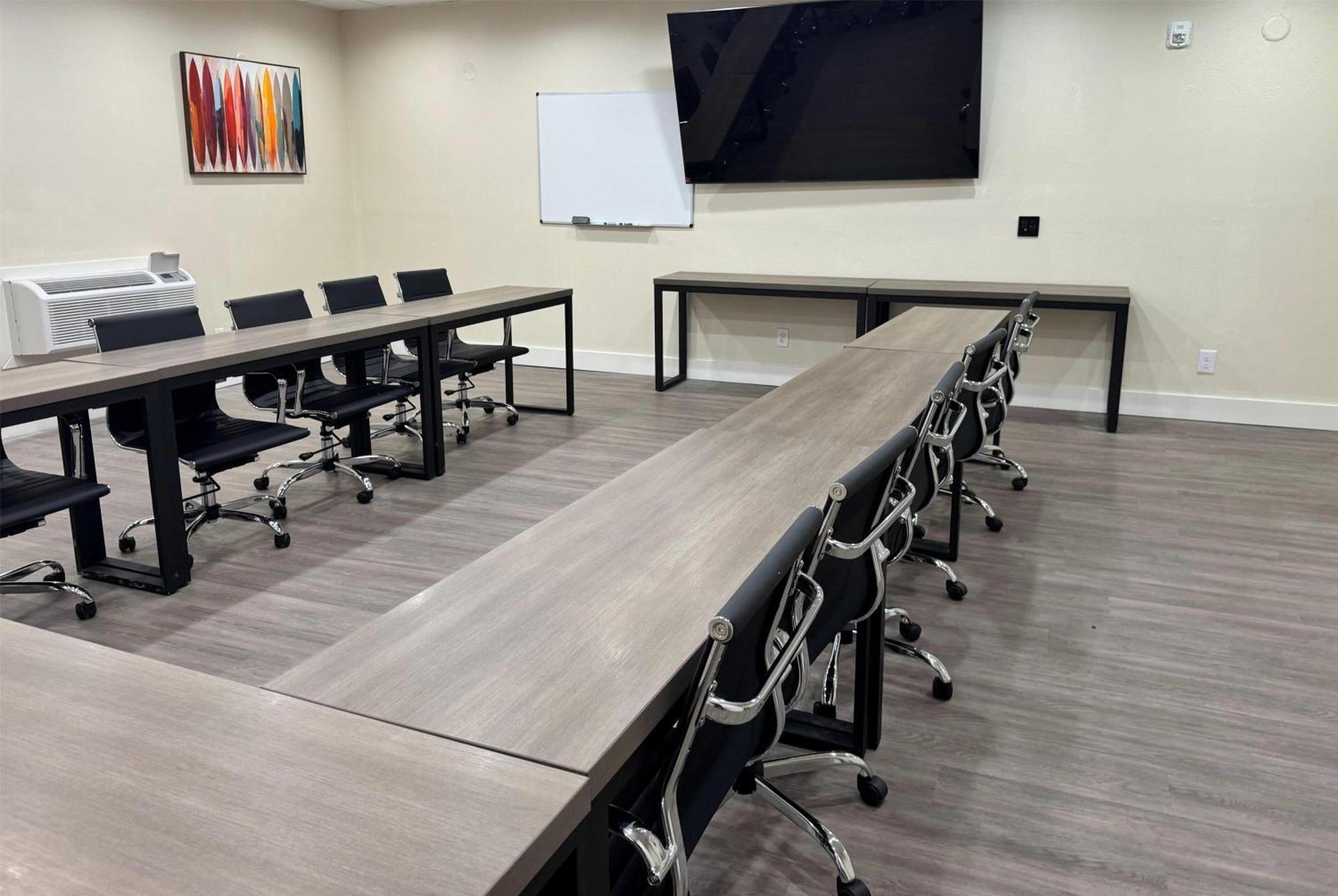 Super 8 By Wyndham Corpus Christi Airport Hotel Екстериор снимка